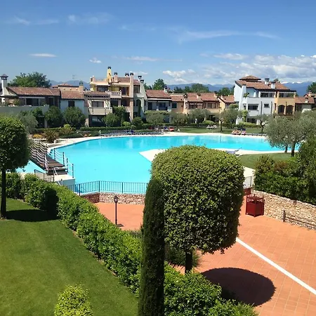 Garda Village بسكييرا ديل غاردا