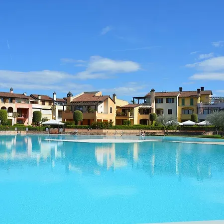 Garda Village منتجع بسكييرا ديل غاردا