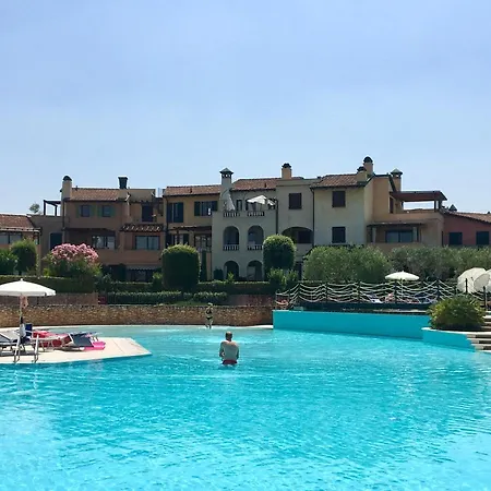Garda Village