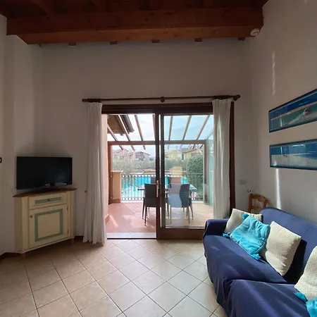 Garda Village منتجع 3*