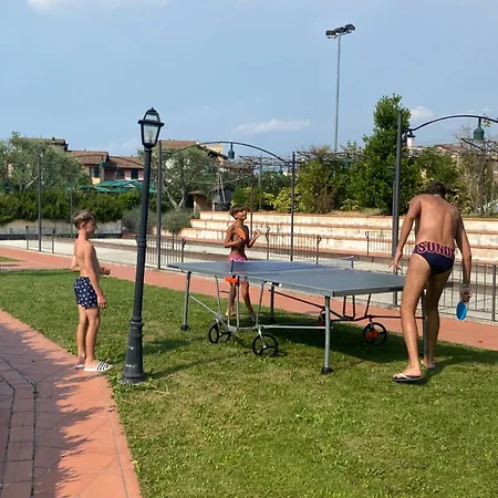 Garda Village بسكييرا ديل غاردا