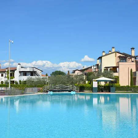 Garda Village 3* Peschiera del Garda