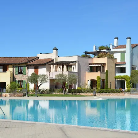 Garda Village