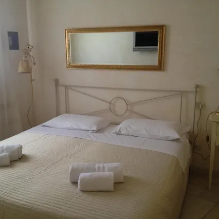 Üdülőközpont Garda Village 3*