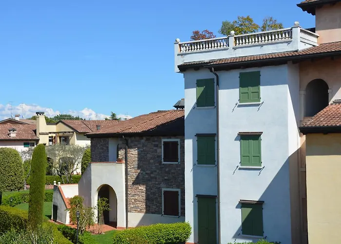Garda Village 3* Peschiera del Garda