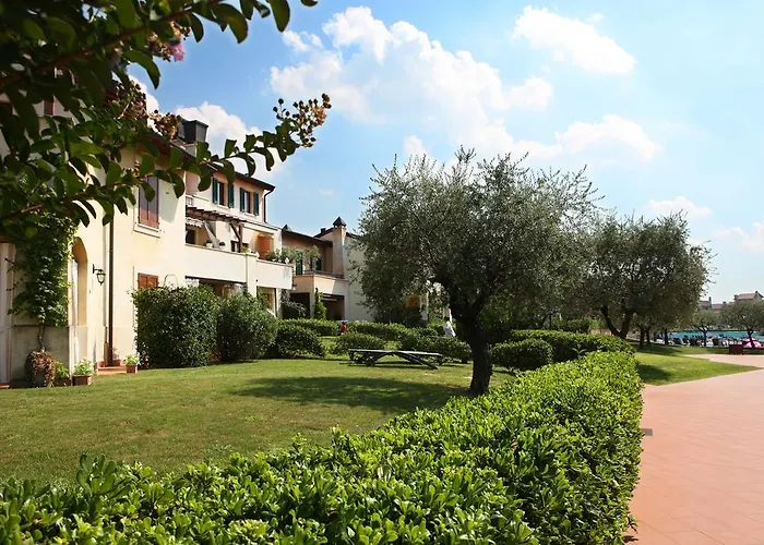 Garda Village 3* Peschiera del Garda