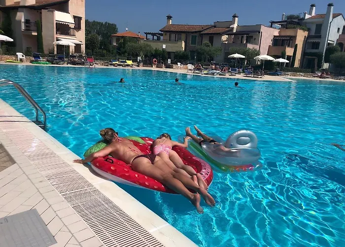 Garda Village Resort 3*